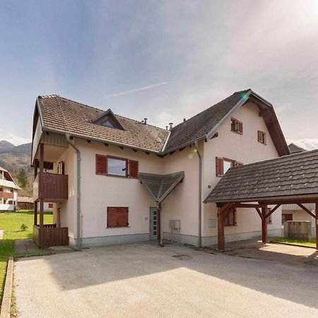 Timber Apartment Bohinj Bagian luar foto