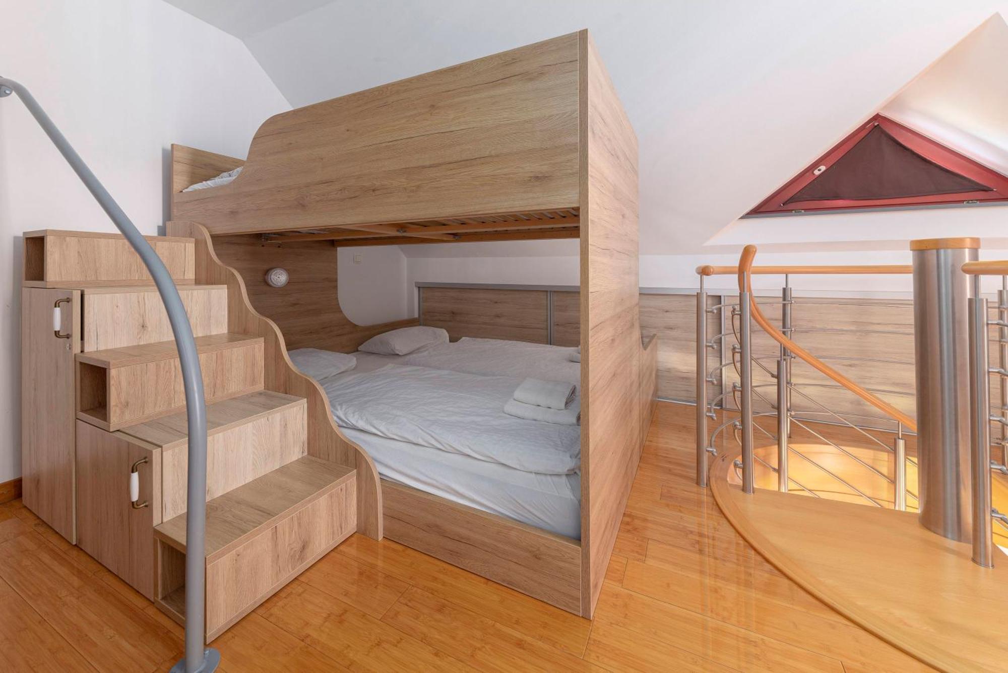 Timber Apartment Bohinj Bagian luar foto