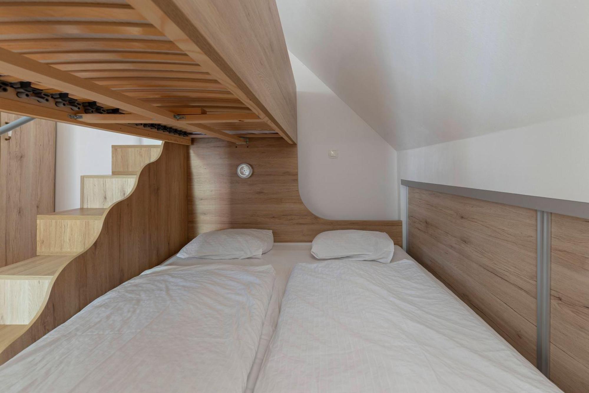 Timber Apartment Bohinj Bagian luar foto