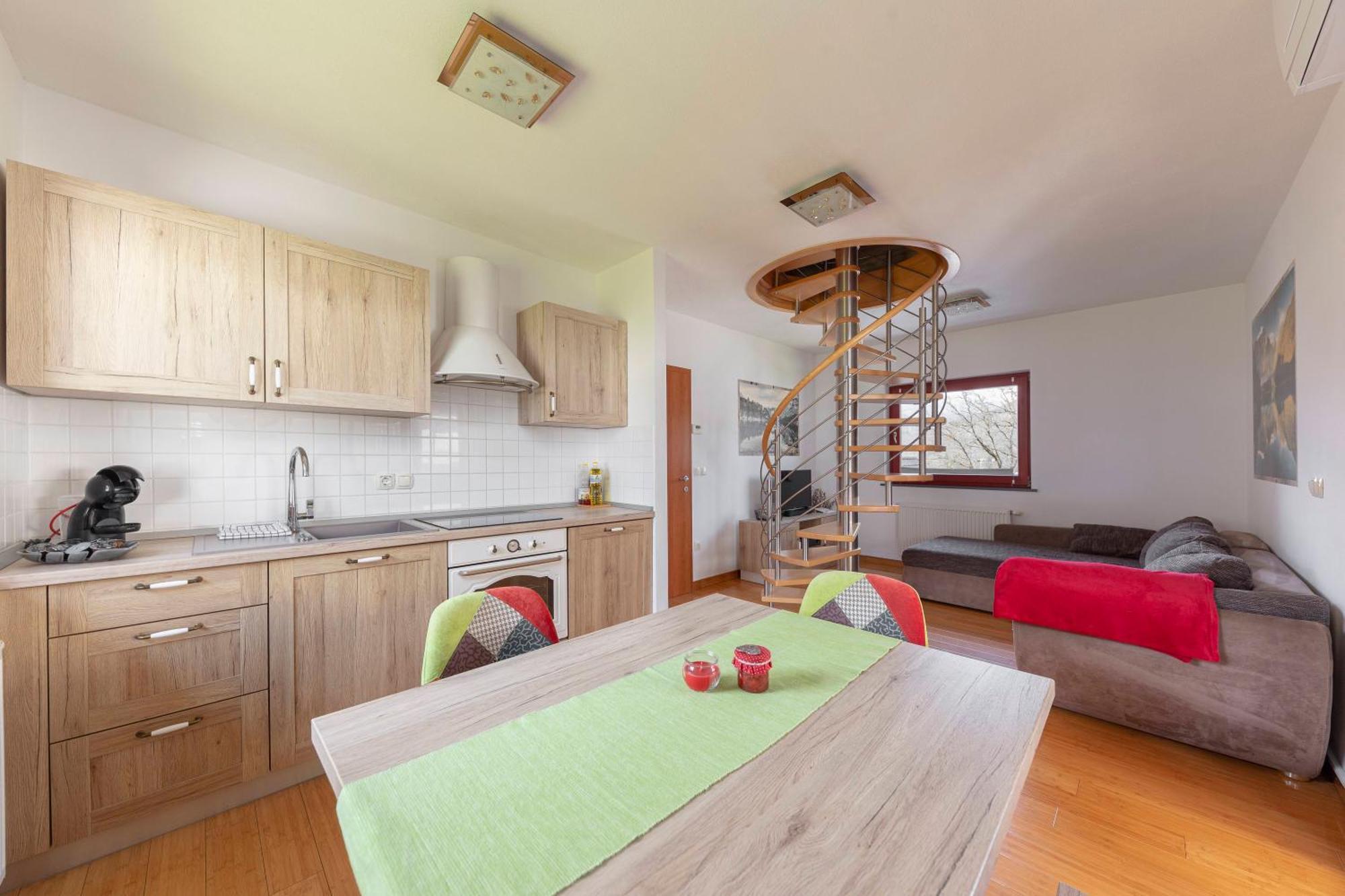 Timber Apartment Bohinj Bagian luar foto
